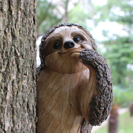 EcoGardn™ Peeker Sloth Resin Statue