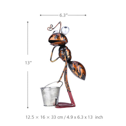 EcoGardn™ Metal Ant Sculpture