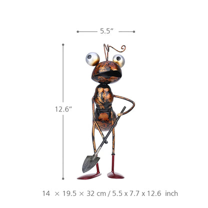 EcoGardn™ Metal Ant Sculpture