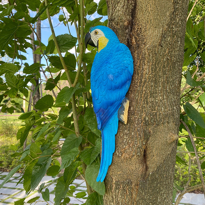 EcoGardn™ Wall Mounted Parrot Statue