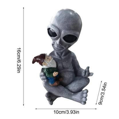 EcoGardn™ Alien and Gnome Statue